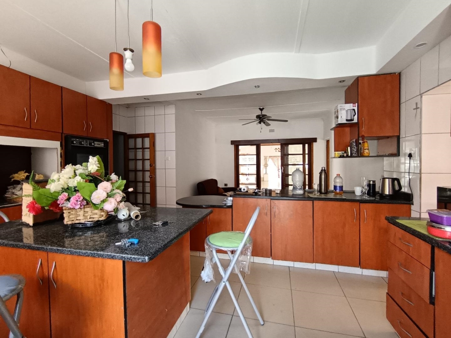 5 Bedroom Property for Sale in Hospitaalpark Free State